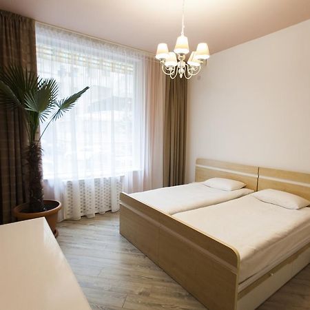 Holiday Hotel & Hostel 예레반 외부 사진