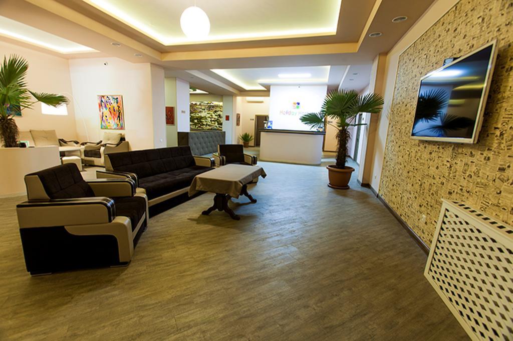 Holiday Hotel & Hostel 예레반 외부 사진
