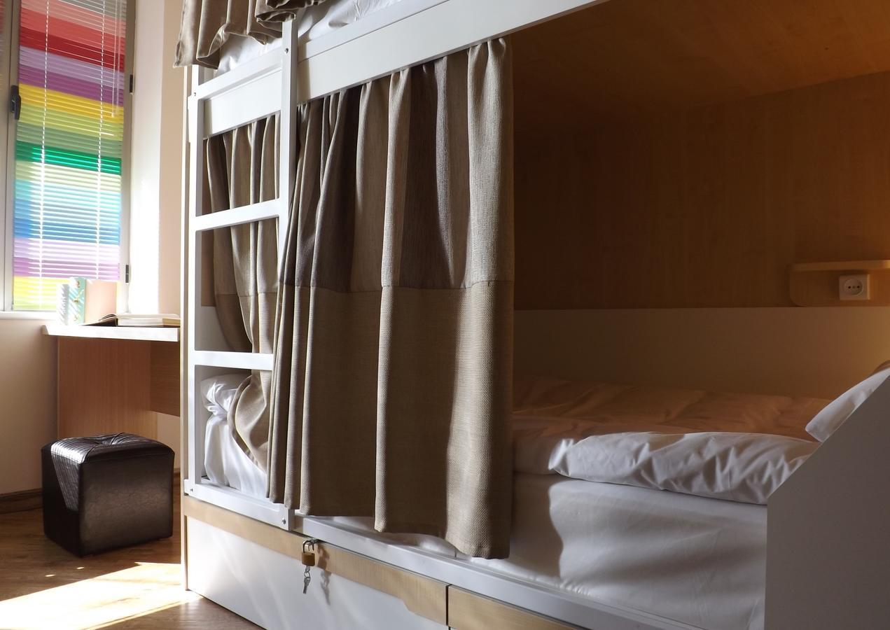 Holiday Hotel & Hostel 예레반 외부 사진